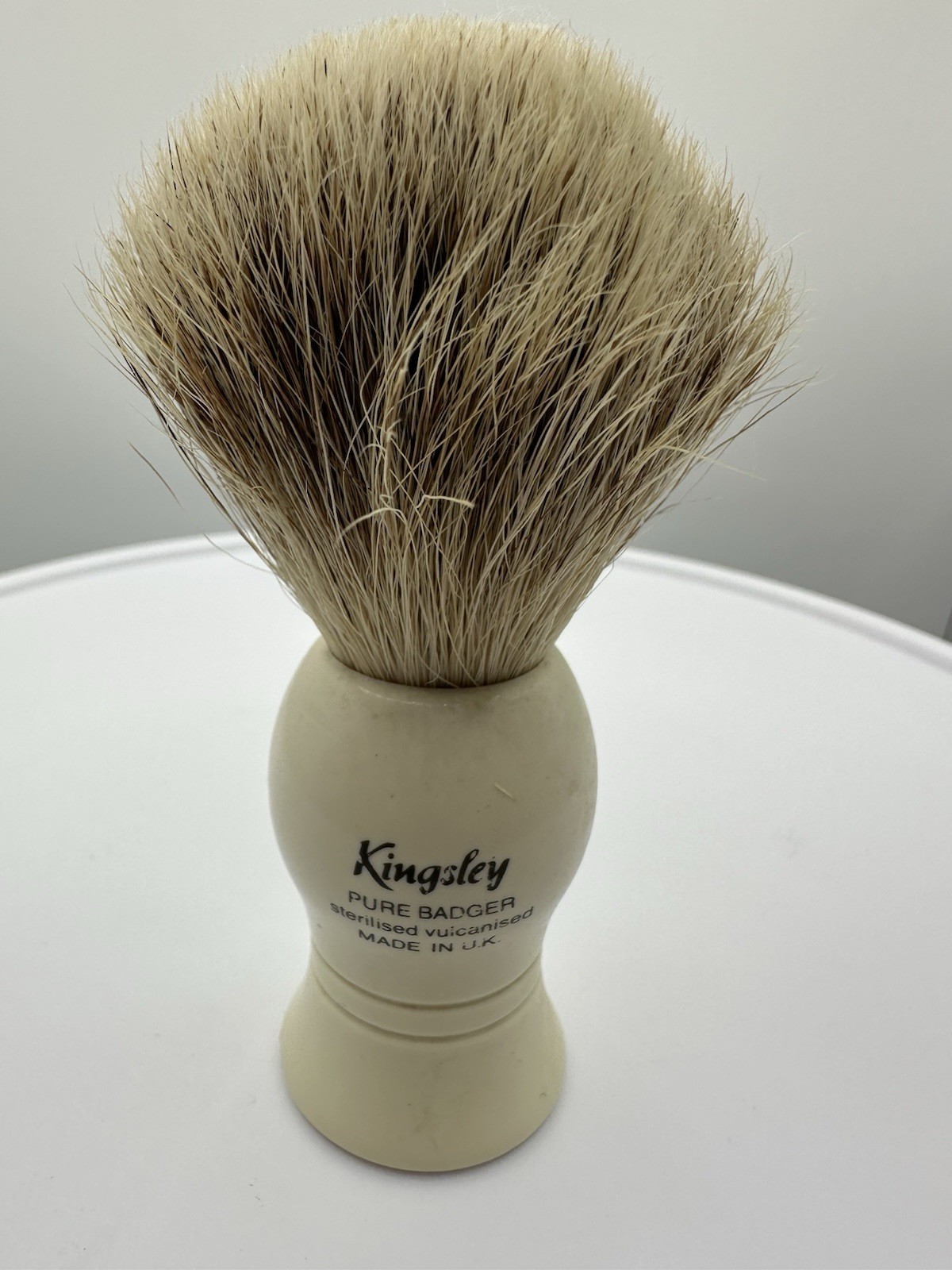 Vintage Kingsley Pure Badger Shave Brush Made In The United Kingdom EUC