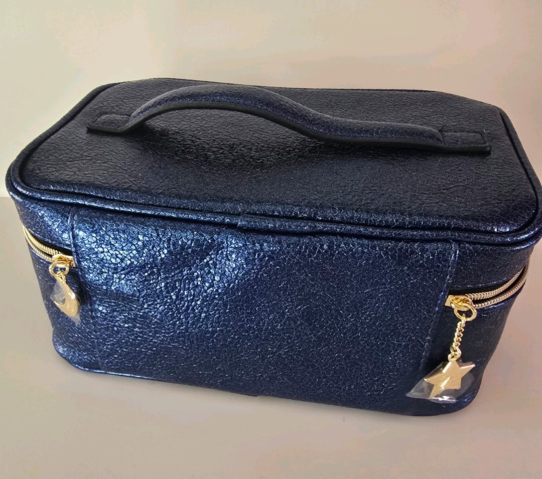 ESTEE LAUDER 6 PCS GIFT SET RE-NUTRIV ULTIMATE DIAMOND SKINCARE/POUCH