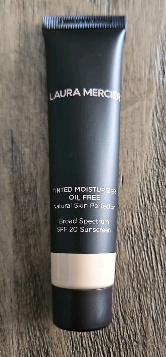 Laura Mercier Tinted Moisturizer Oil Free SPF 20 25ml 0W1 PEARL SEALED