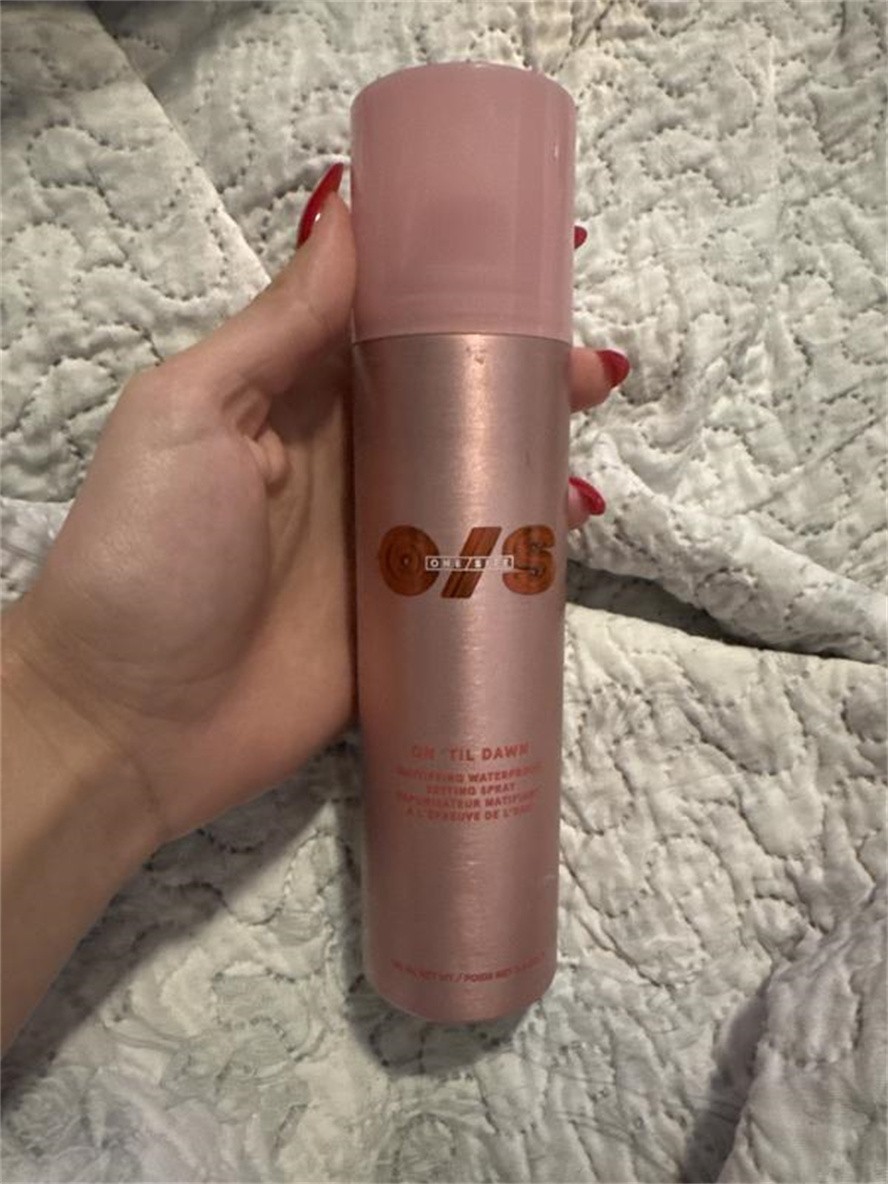 ONE/SIZE by Patrick Starrr On ‘Til Dawn Mattifying Waterproof Setting Spray