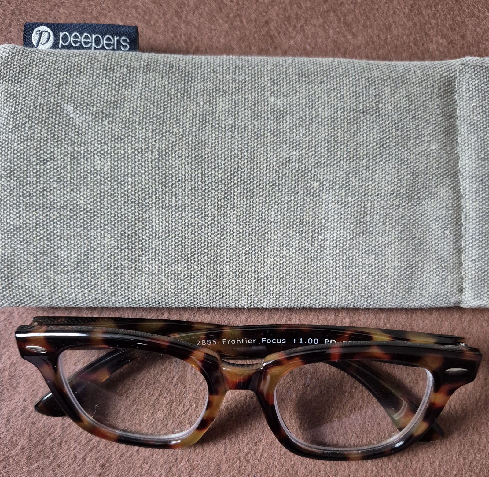 Peepers, Unisex Adult +1.00 Reading Glasses With Cloth Case