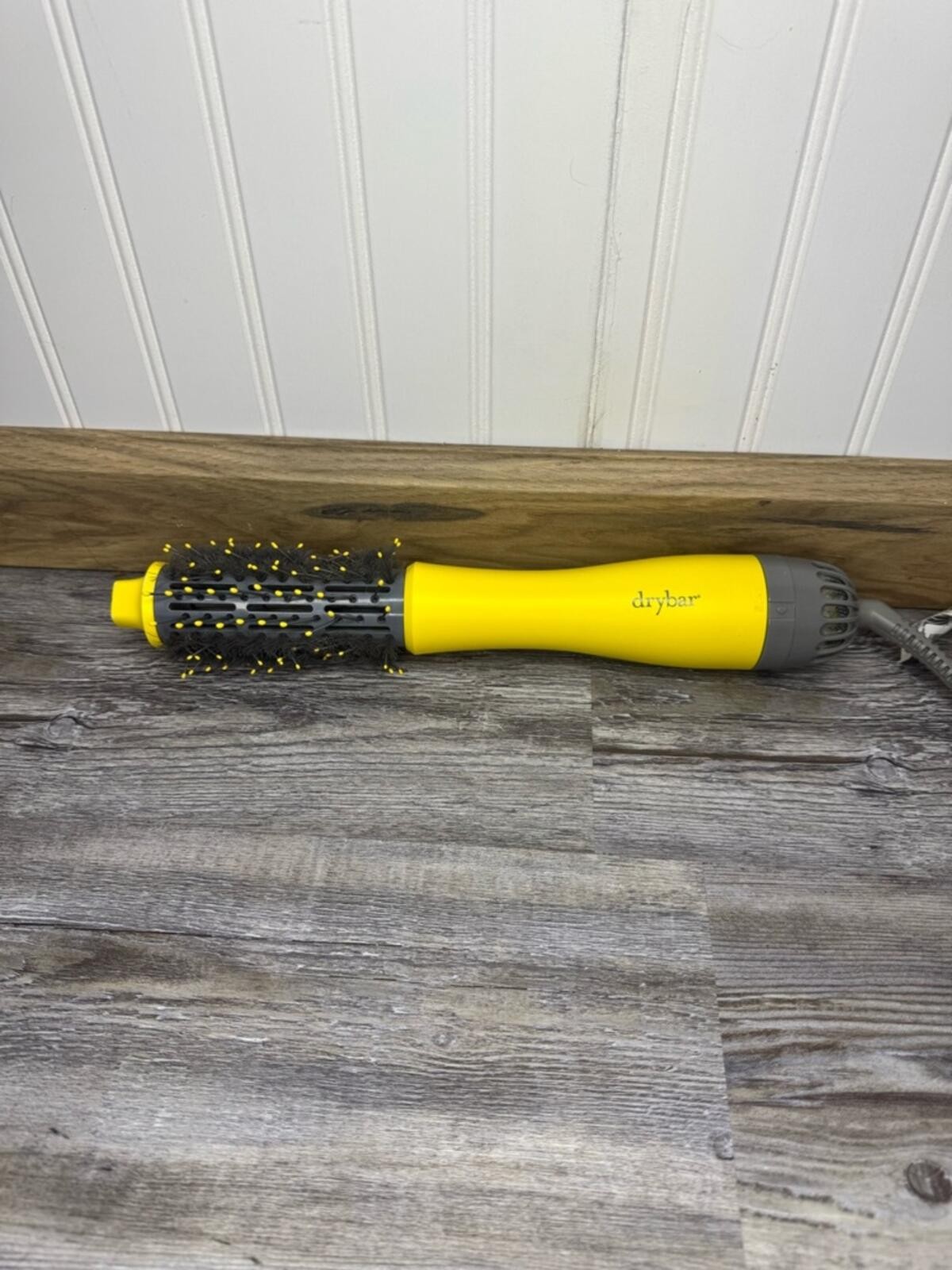 Drybar Single Shot Round Brush Hair Blow Dryer Yellow Grey