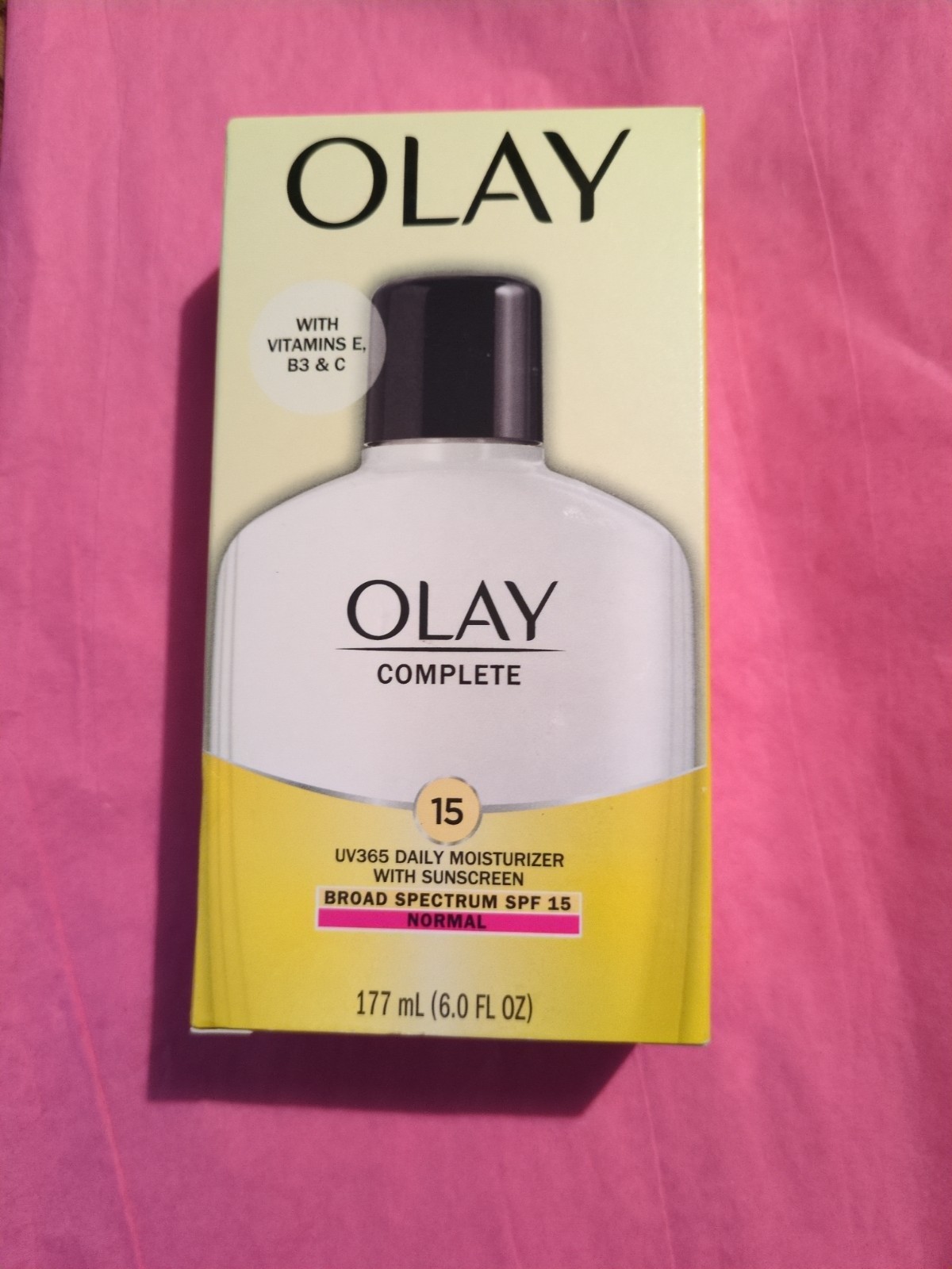 Olay Complete SPF 15 Daily Moisturizer Normal Skin Vitam E, B3, C EXP 11/26 6 oz