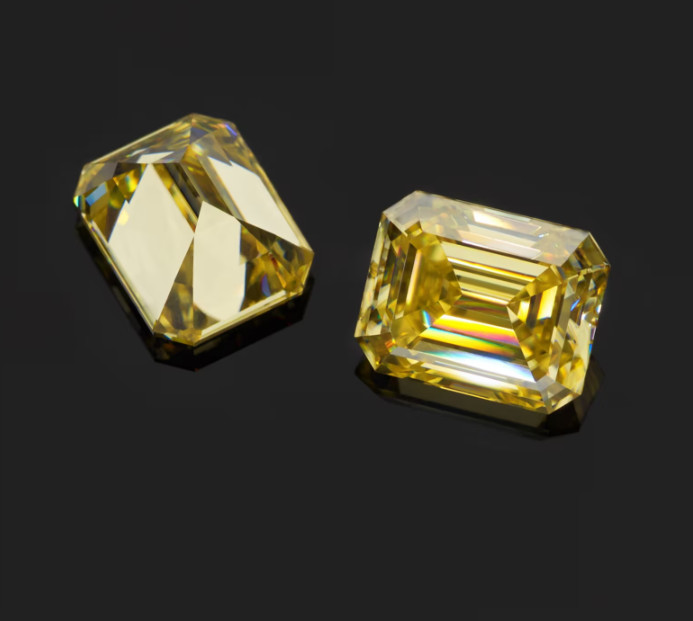 Natural Yellow Color 3 Ct Lab grown Diamond Emerald Cut VVS1 Clarity Certified