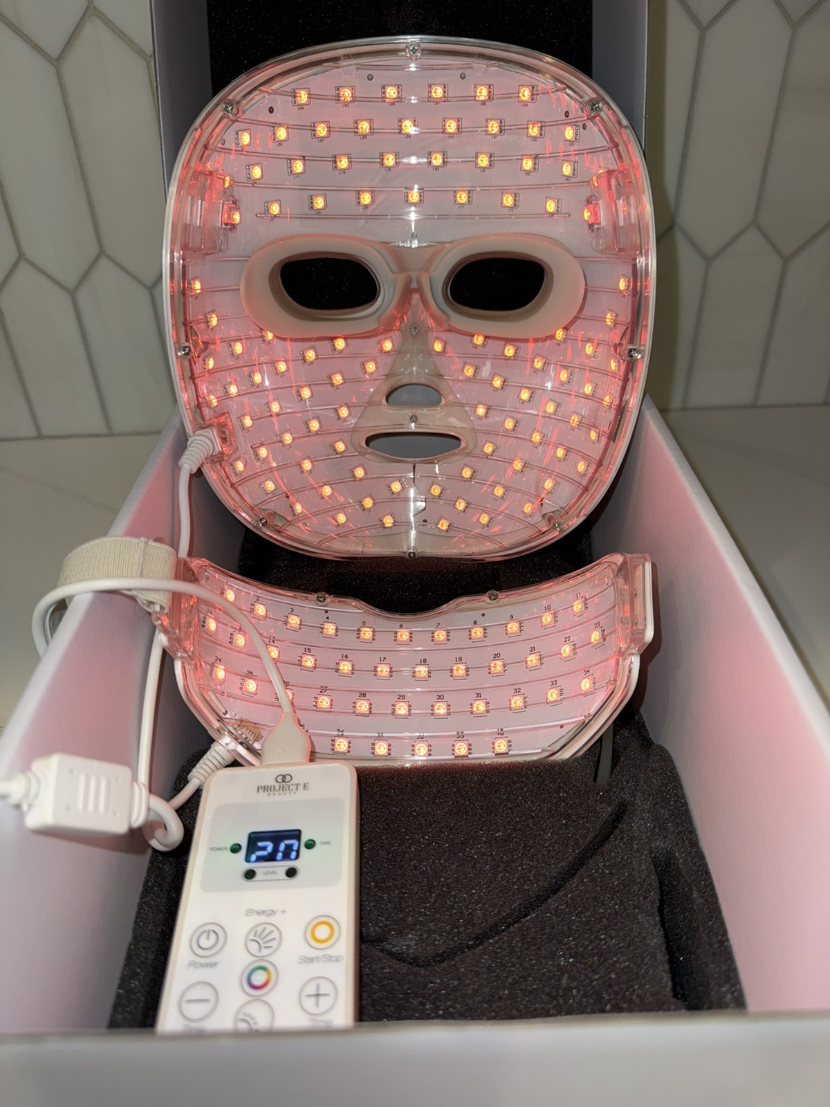 Project E Beauty Photon Mask – LED Therapy – Skin Rejuvenation – Face & Neck
