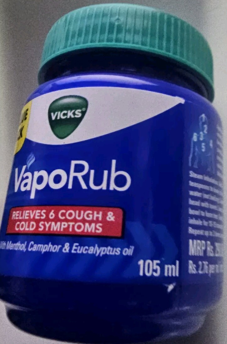 Vicks VapoRub Chest Rub Ointment, Relief from Cough, Cold, Aches, & Pains (100g)