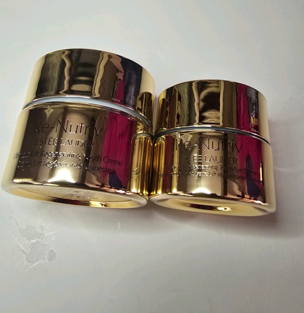 ESTEE LAUDER 6 PCS GIFT SET RE-NUTRIV ULTIMATE DIAMOND SKINCARE/POUCH
