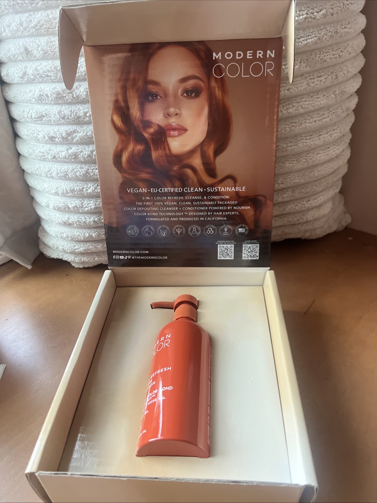 Modern Color Always Keep It Fresh with Nourish Color Bond 10.14 oz 300ml New