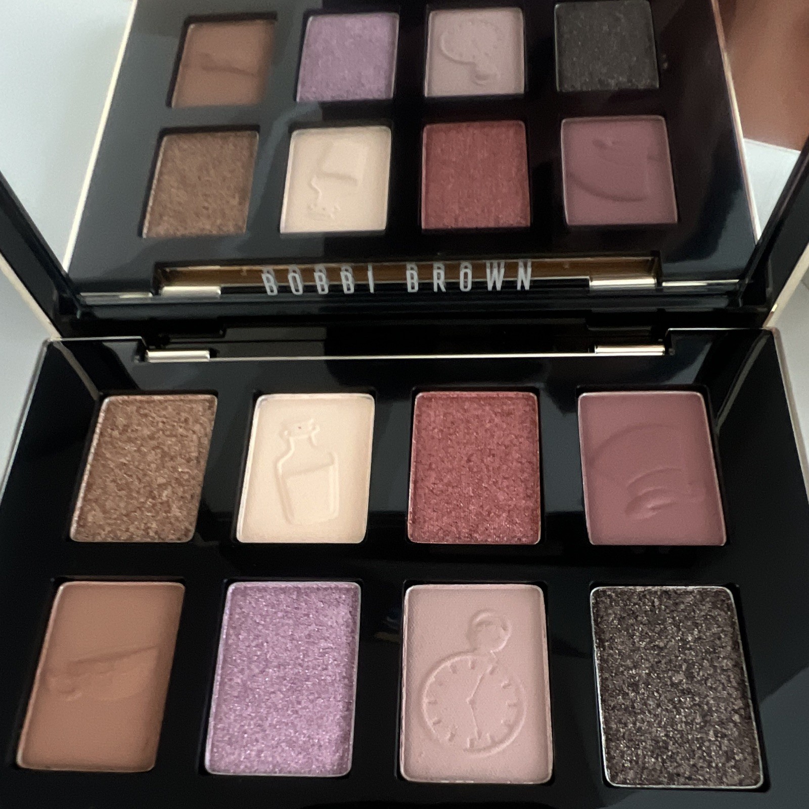 Bobbi Brown Alice in Wonderland Eye Shadow Palette Metallic/Matte, 12M PAO