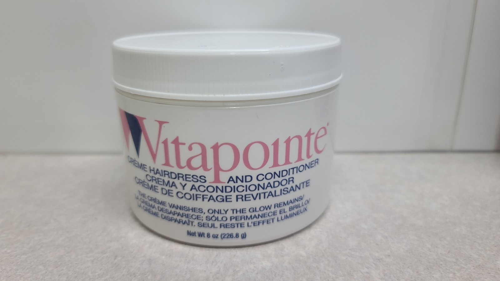 Vitapointe Creme Hairdress and Conditioner,strengthens Hair 8oz New