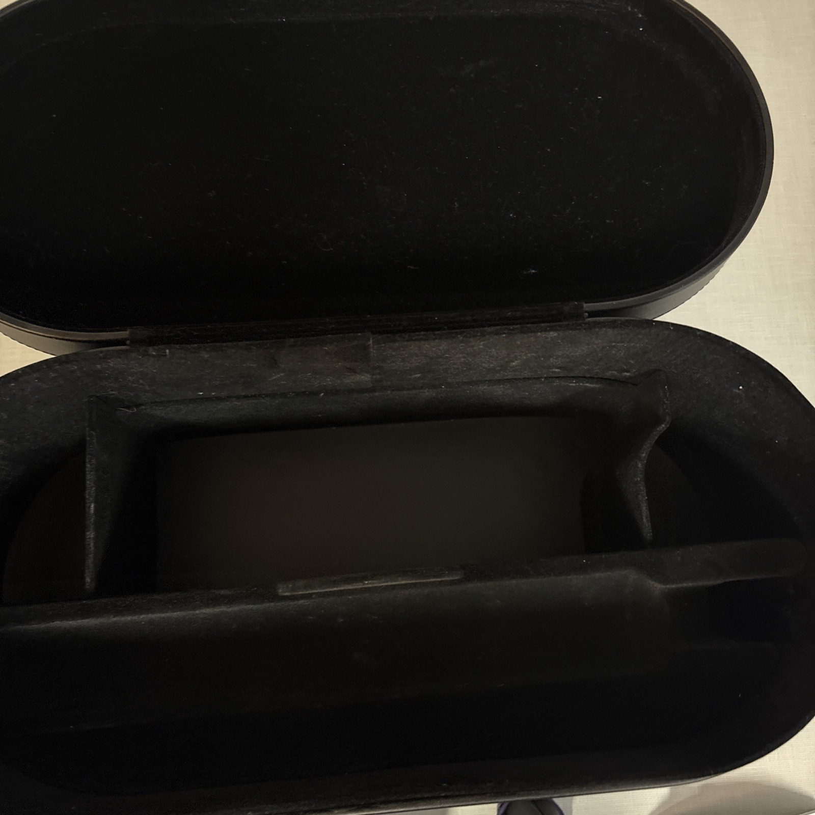 Dyson Airwrap Attachments & Box Only…See Pictures Purple Black Case manual