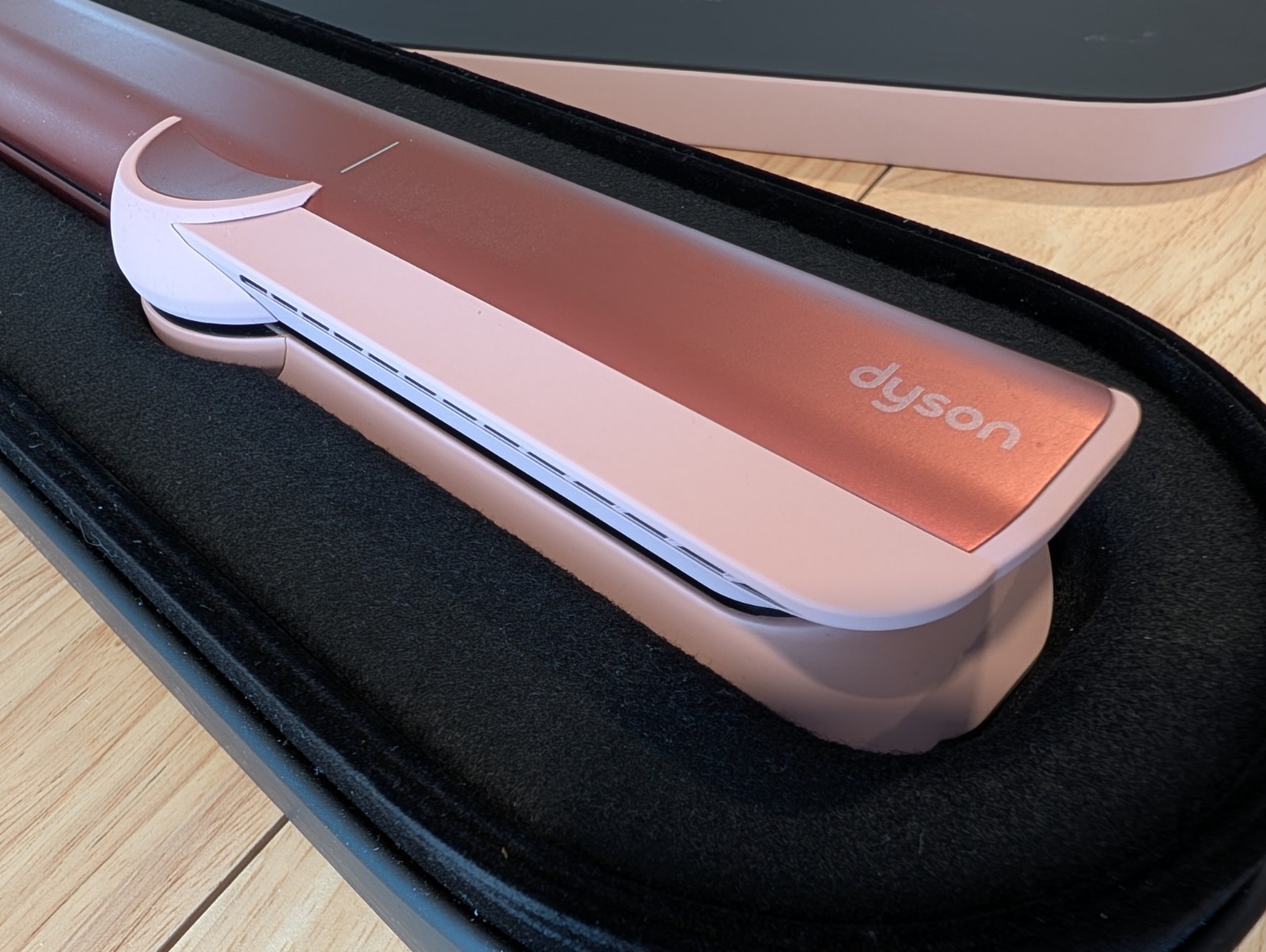 Dyson Airstrait Straightener, Special Edition Strawberry Bronze/Blush 560712