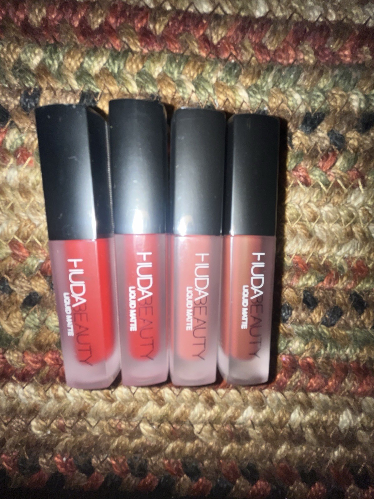 HUDA BEAUTY-LIQUID MATTE LIP STICK-BUYER CHOICE OF SHADE-NIP/SEALED