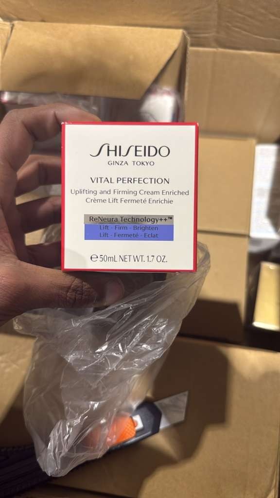 Shiseido Vital Perfection Uplifting And Firming Day Cream SPF 30 1.7oz – 50ml