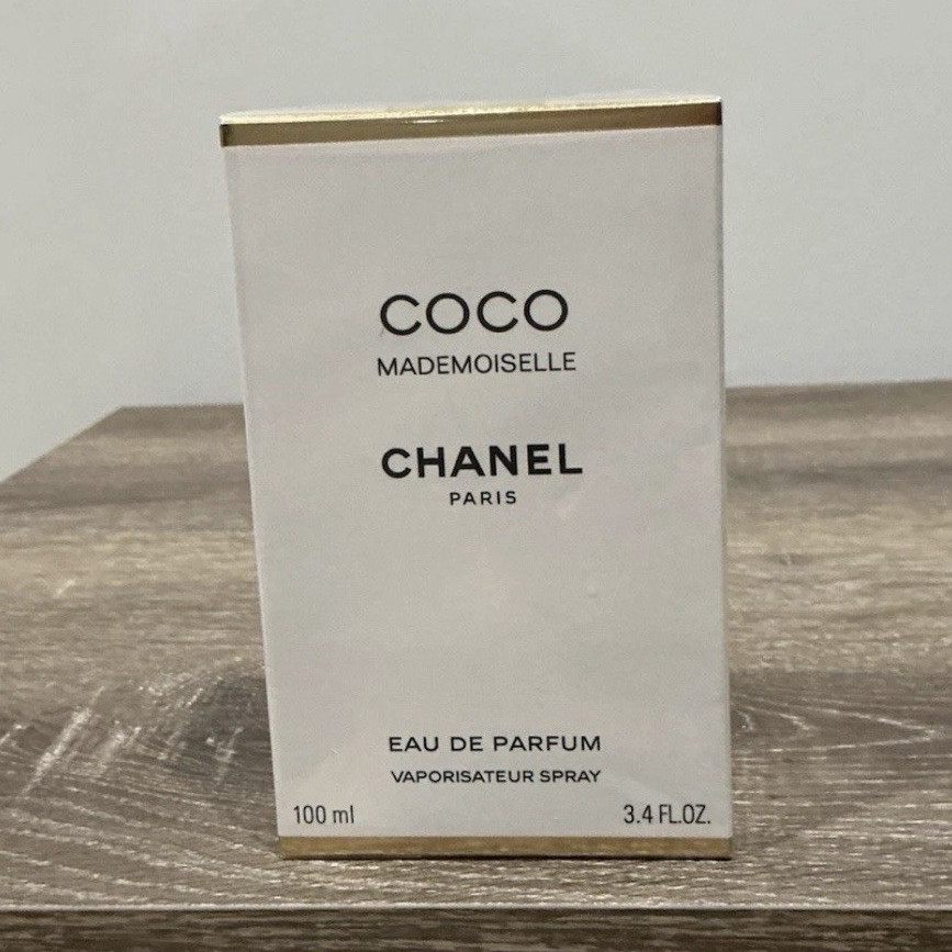 CHANEL Coco Mademoiselle Eau de Parfum Spray, Regular Size 3.4 fl oz / 100 ml
