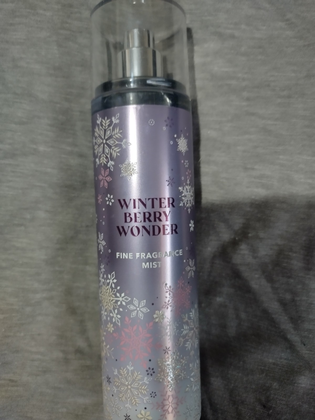 1 Bath & Body Works WINTER BERRY WONDER Fine Fragrance Mist Body Spray 8 oz