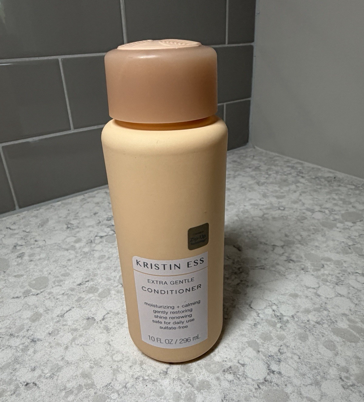 Kristin Ess Extra Gentle Conditioner Sulfate-Free Moisturizing Shine 10 fl oz