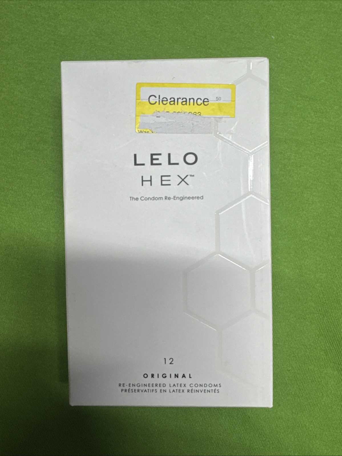 Lelo Hex Re-engineered Lubricated Latex Condoms 12 per pkg EXP 05/2029