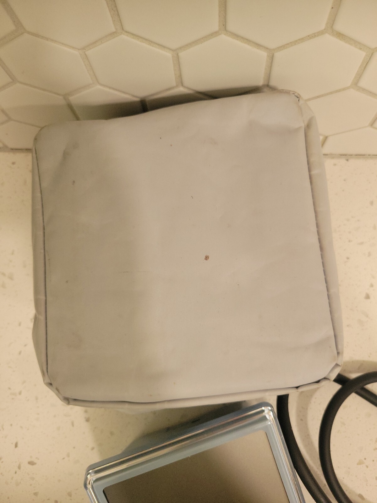 HoMedics BPA-201 Blood Pressure Monitor(doesn’t Have The DC Power Box) Works