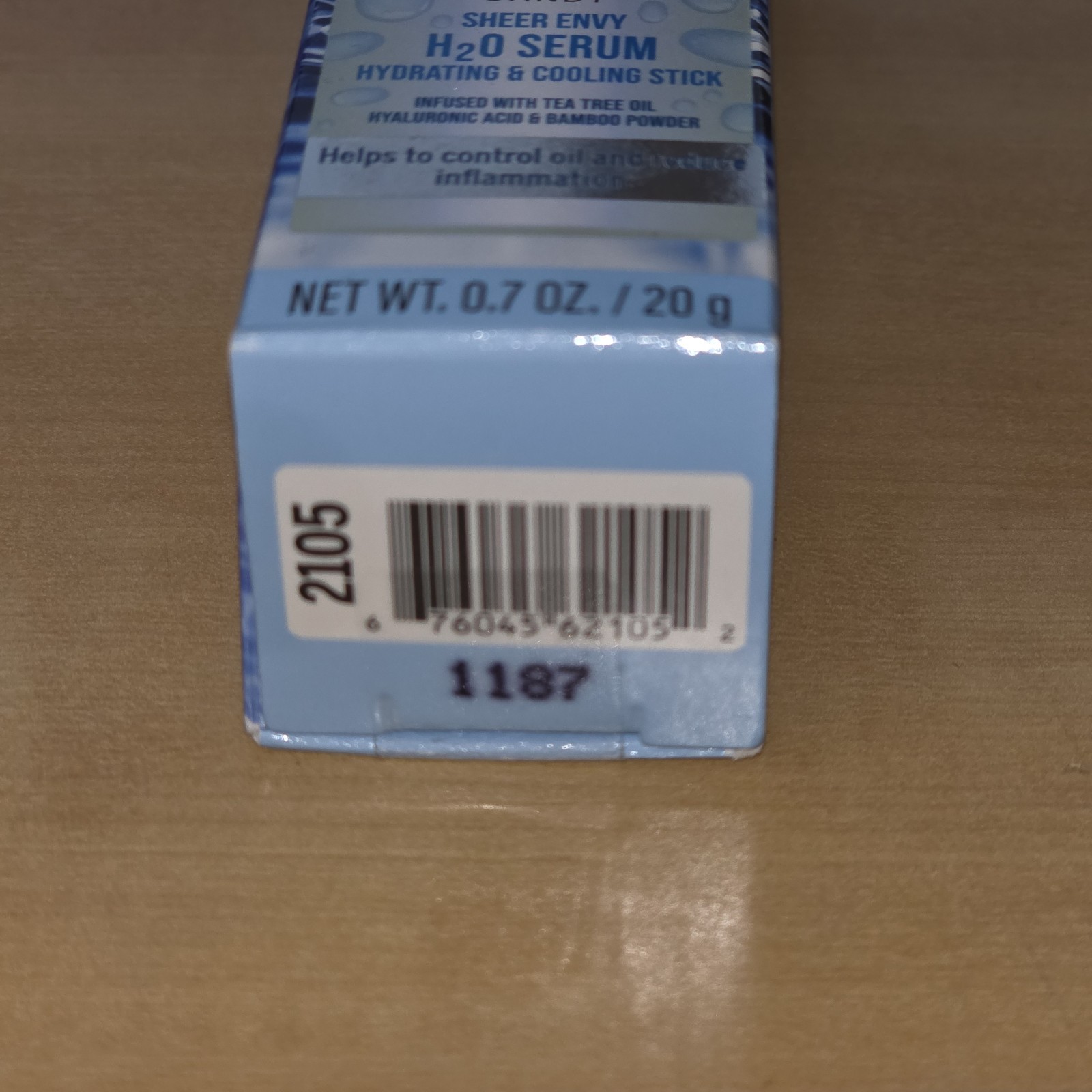 Hard Candy Sheer Envy H2O Serum Stick Hydrating Cooling 0.7 oz/20 g