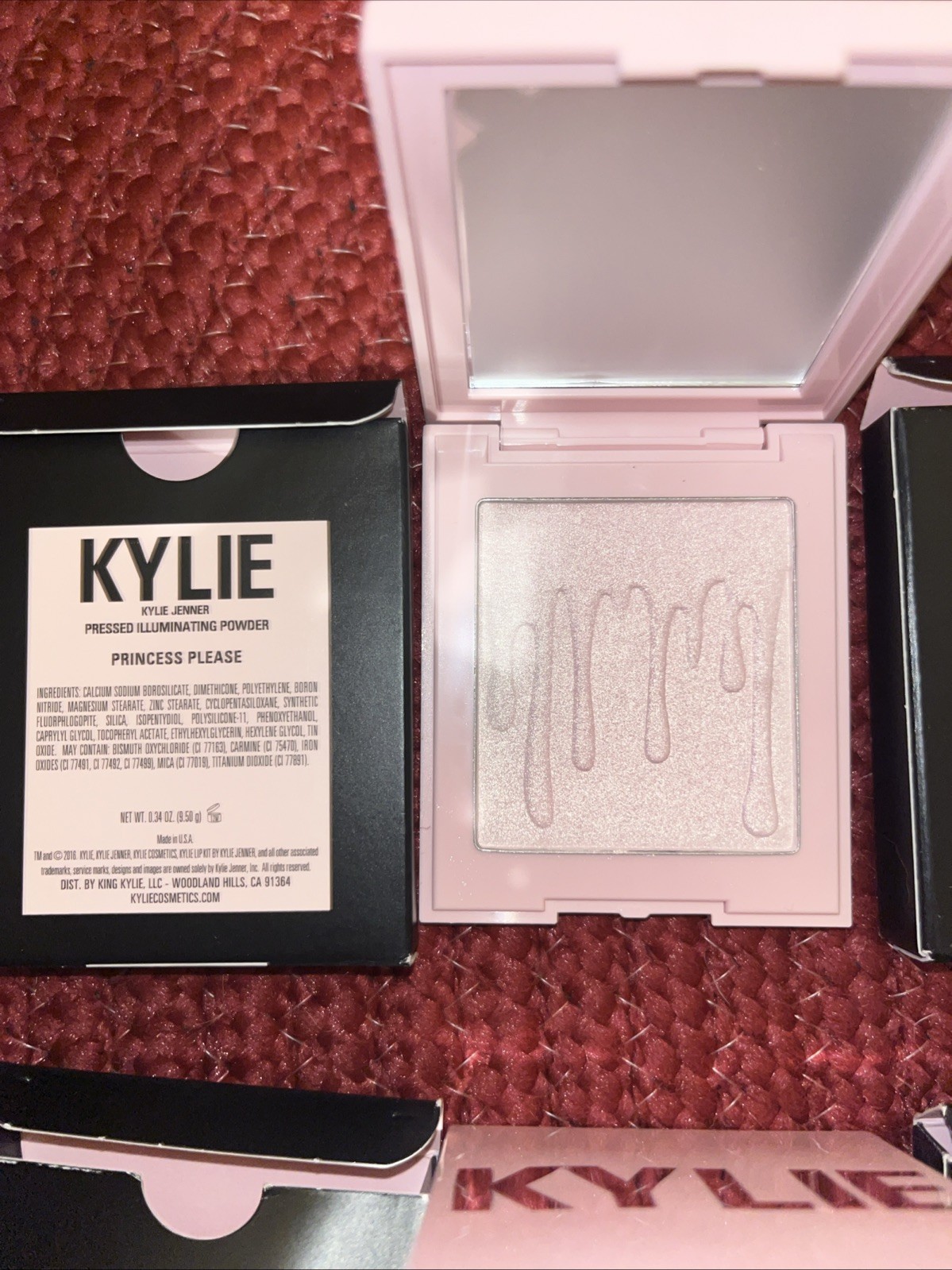 KYLIGHT.-KYLIE JENNER-ONE-PRESSED ILLUMINATING POWDER-BUYER CHOICE OF SHADE-NIB