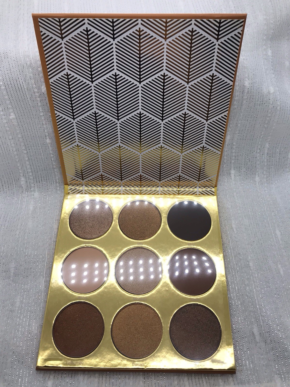 Juvia’s Place The Warrior Eyeshadow Palette NIB Authentic 1.14 Oz Nudes NEW