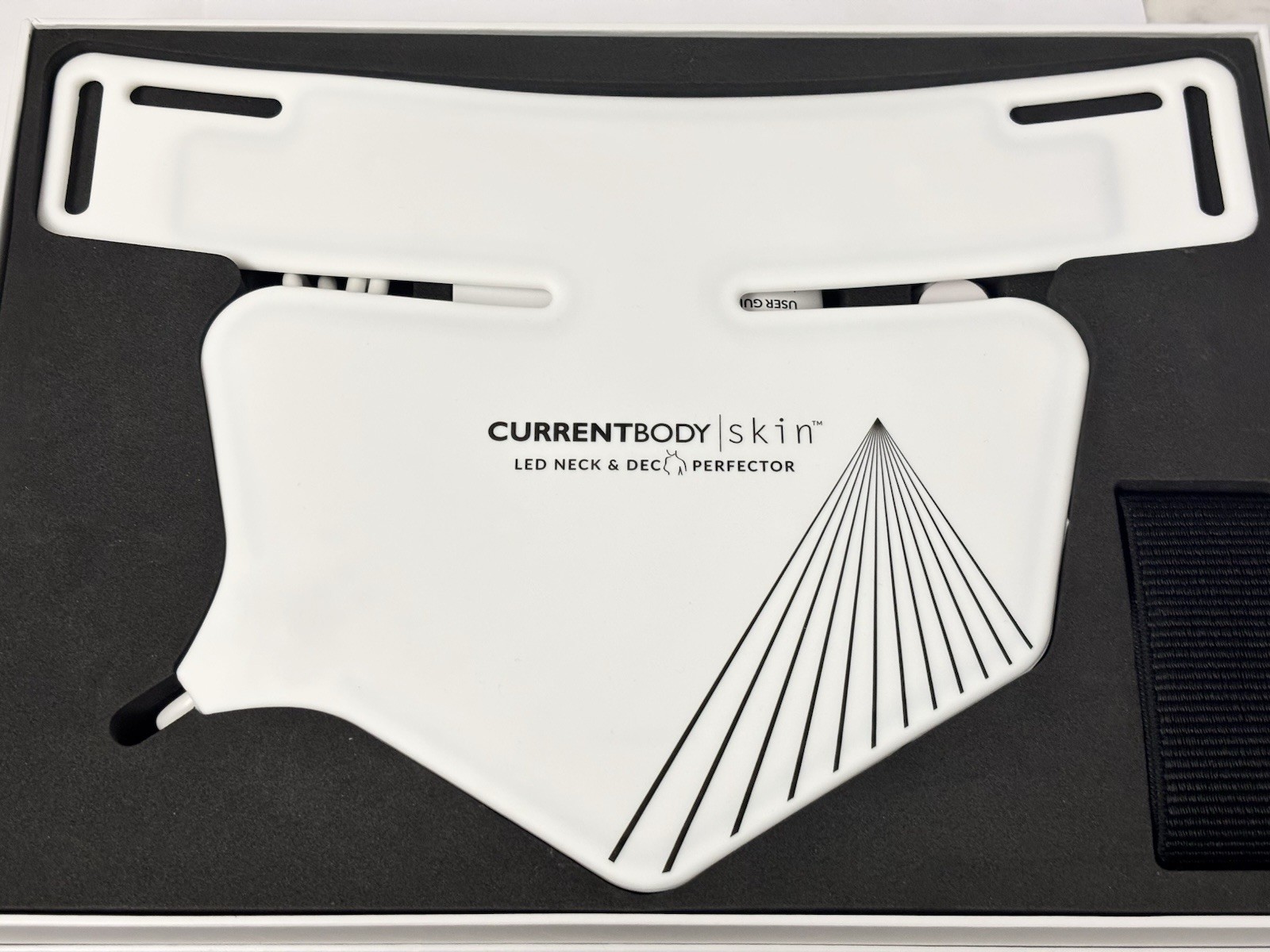CurrentBody Skin LED Neck & Décolletage Fully Wearable Anti-Aging Mask New Open