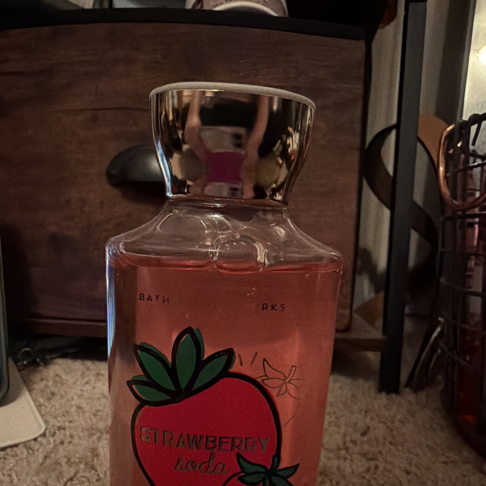 Bath & Body Works Strawberry Soda Shower Gel 10 fl oz, Aloe + Vitamin E
