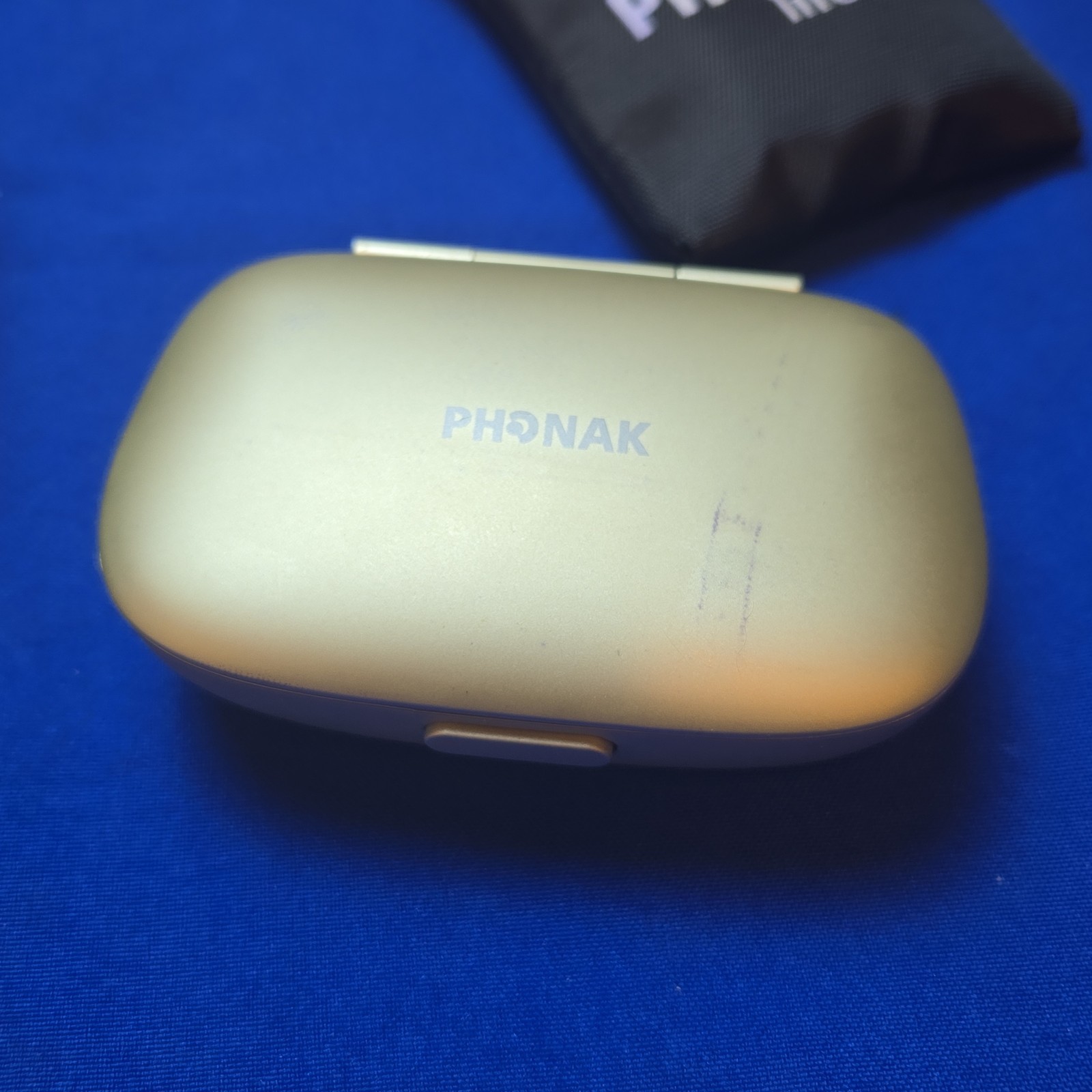 Phonak Audeo 0459 Hearing Aids Pair With Case + TVLink II Base and ComPilot II