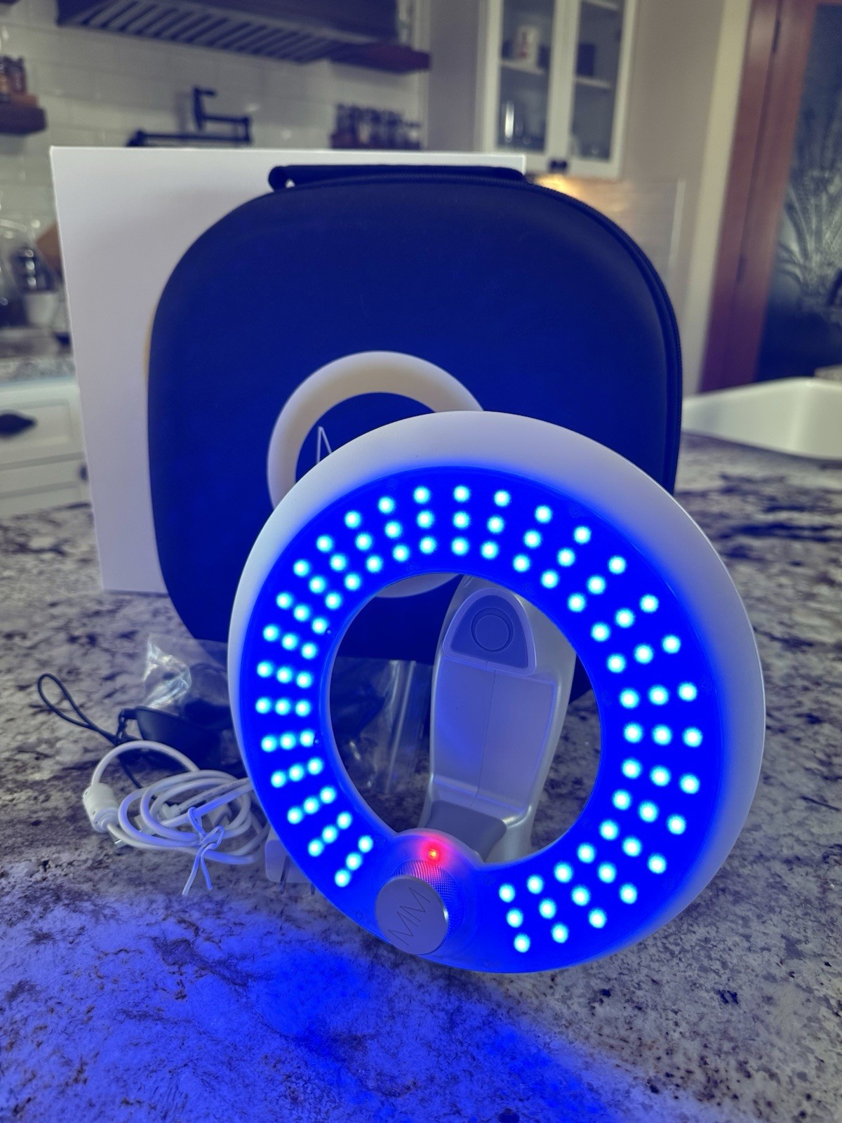 MM Skincare MMSPHERE 2GO Portable Rechargeable LED Therapy for Face/Neck