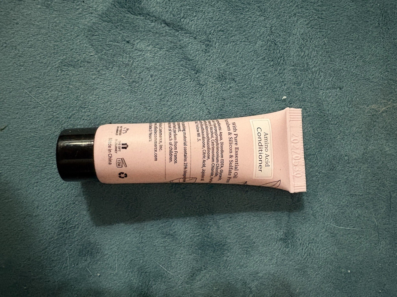 Frandollie Foundation Makeup Face Tube 0.5 fl oz, Period After Opening 24M