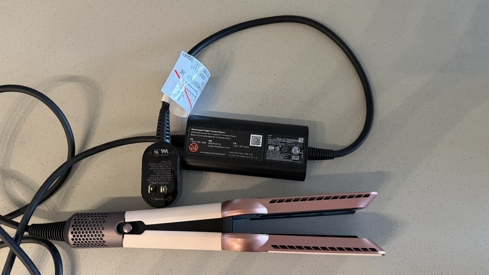 Dyson Airstrait Hair Straightener Pink/Rose Gold -HT01 Great Condition