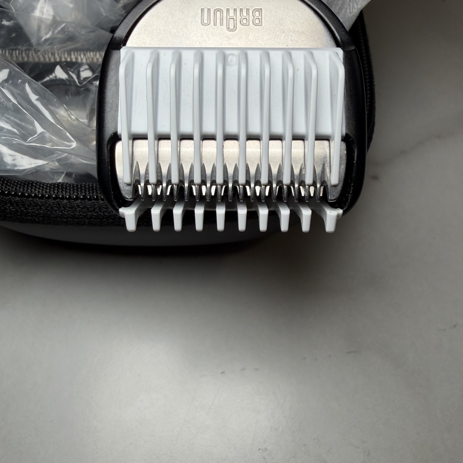 Braun All-in-One Men’s Shaving Kit Series 9 5808, 13-in-1 Beard, Face, Nose, Ear