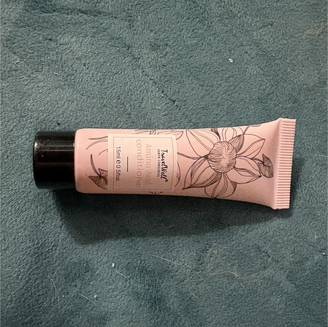 Frandollie Foundation Makeup Face Tube 0.5 fl oz, Period After Opening 24M