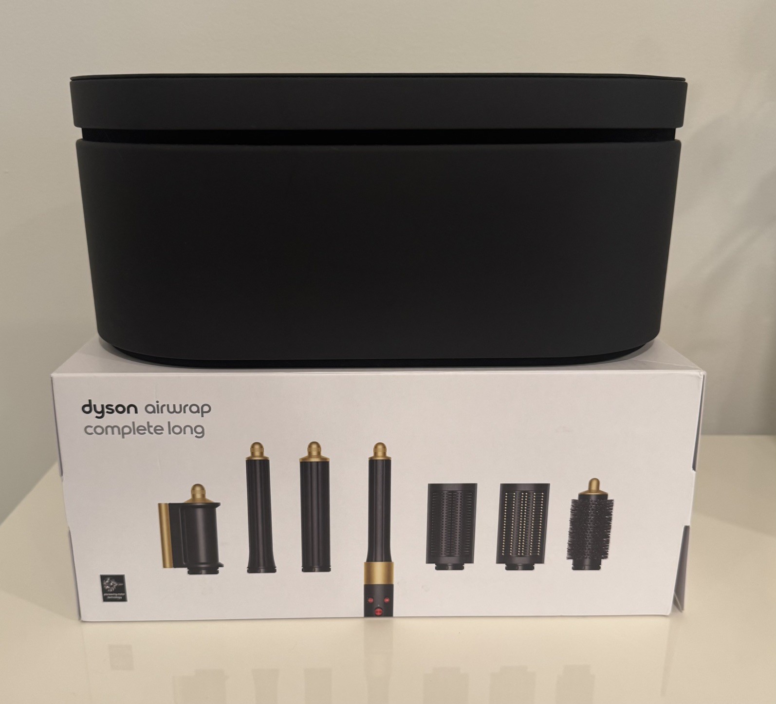 Dyson Airwrap Multi Styler Complete Long Barrel gold/ black 534001-01 $ 480