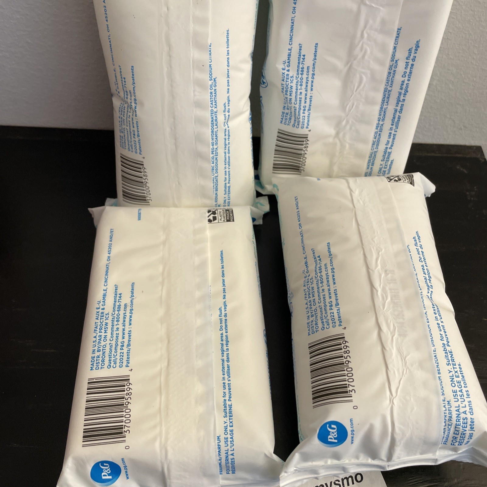 Always Feminine Wipes Hygiene Wipe Fresh & Clean Scent 32 Ct x 4 Packs