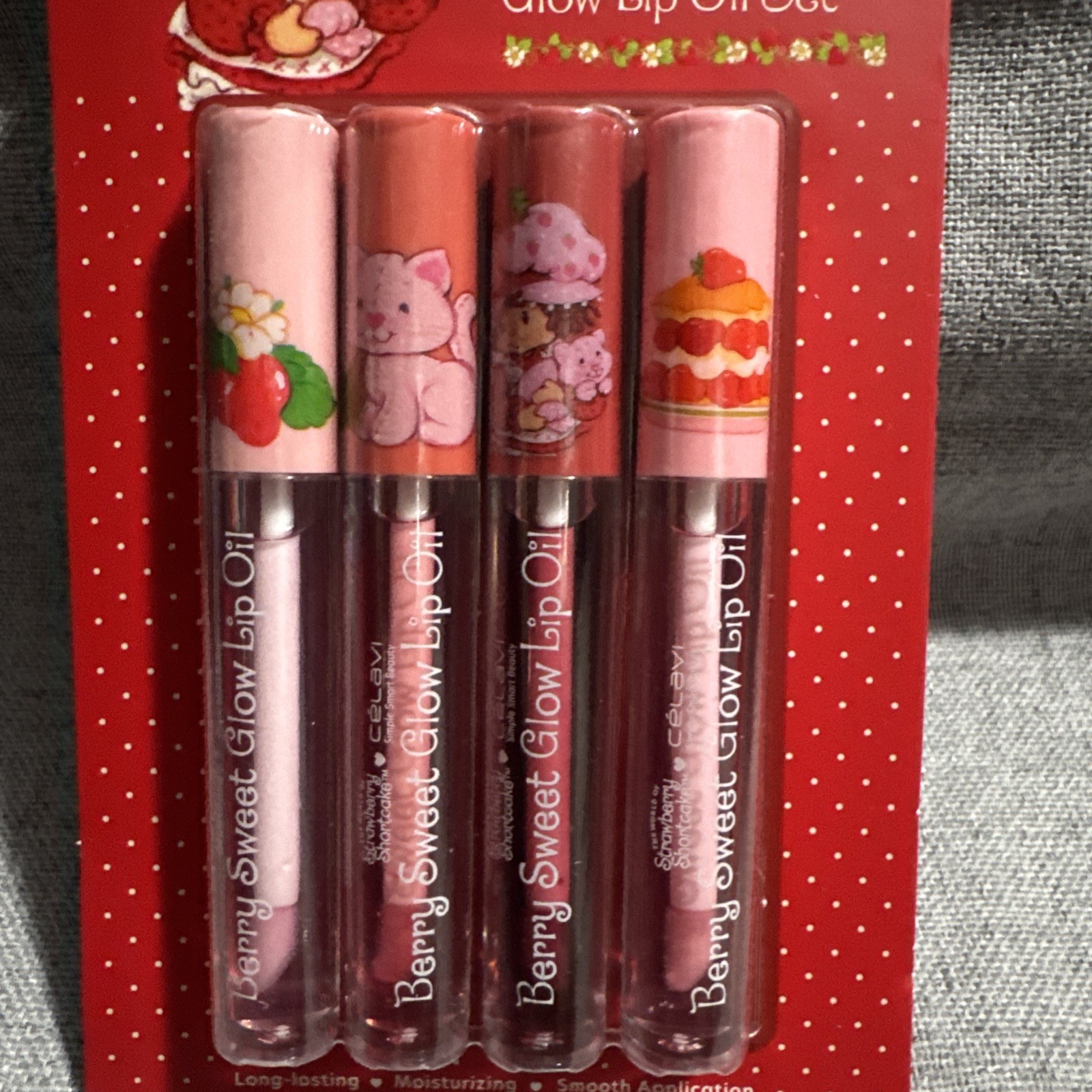 Glow Lip Oil Set 4 PCs Strawberry Shortcake 3 x $25.99 or 1 x $10.99