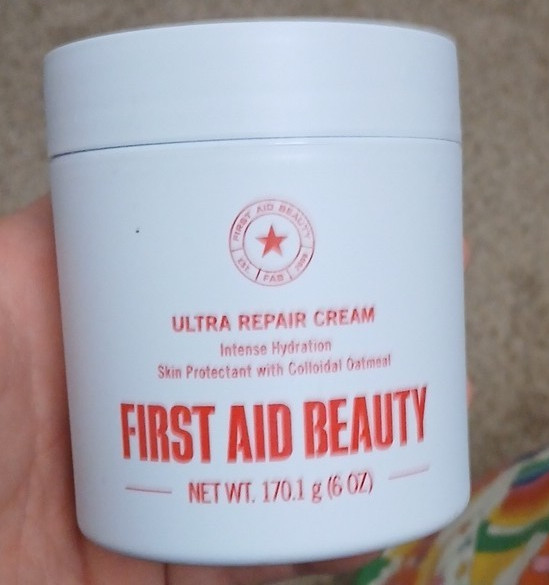 First Aid Beauty Ultra Repair Hydrating Cream Colloidal Oatmeal Eczema 6 oz