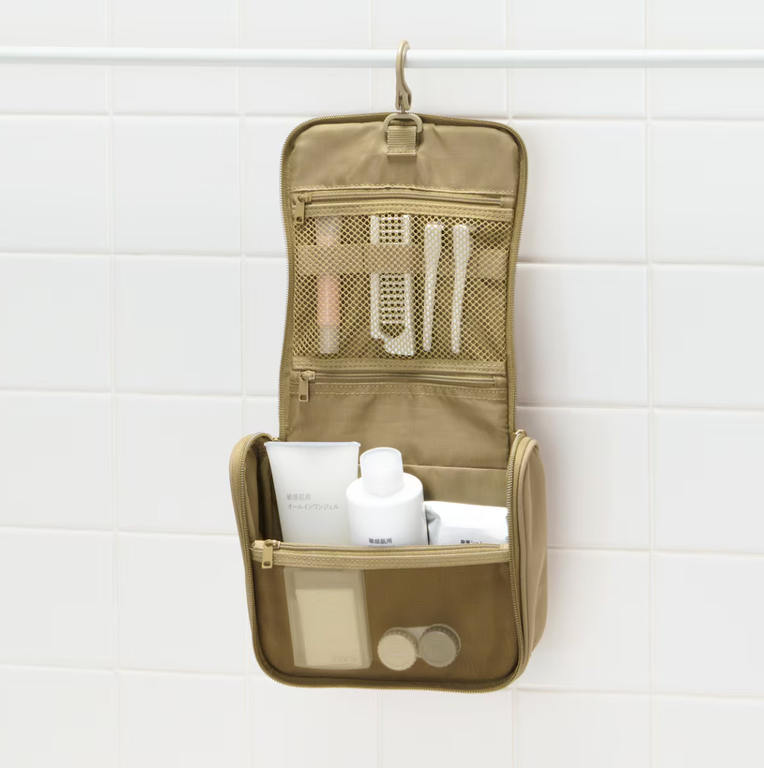 MUJI Hanging Toiletry Case biege 16x19x6cm