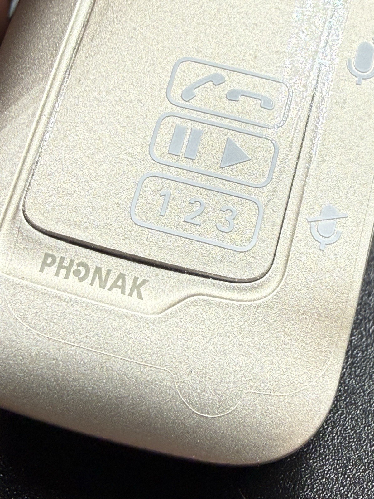Phonak ComPilot Air II Bluetooth Hearing Aid Streamer w/ Box Cable Pouch Charger