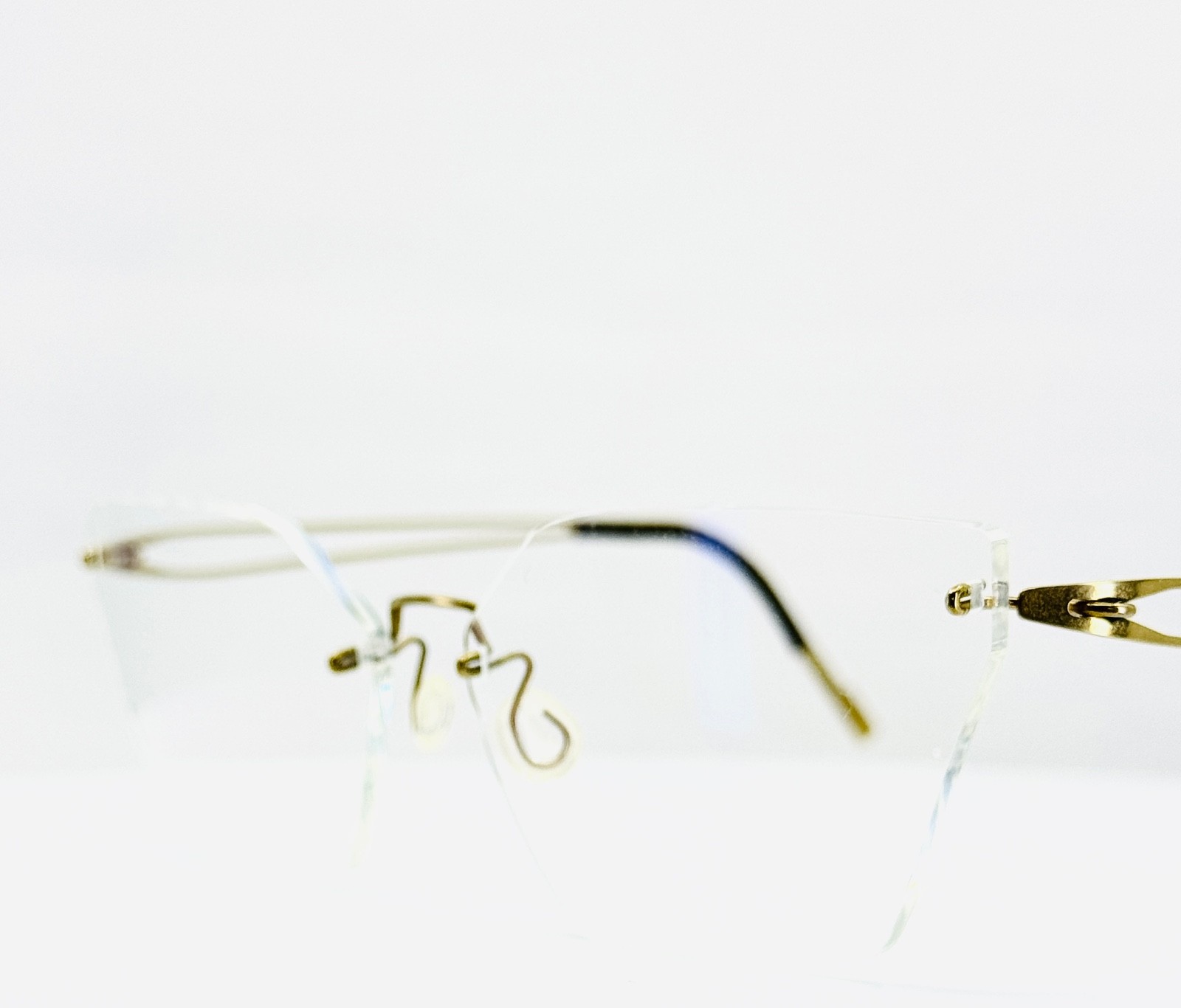 LINDBERG 2387 034/DFAW T602 PGT Gold Unisex Rimless Eyeglasses N/A-16-130 B:N/A