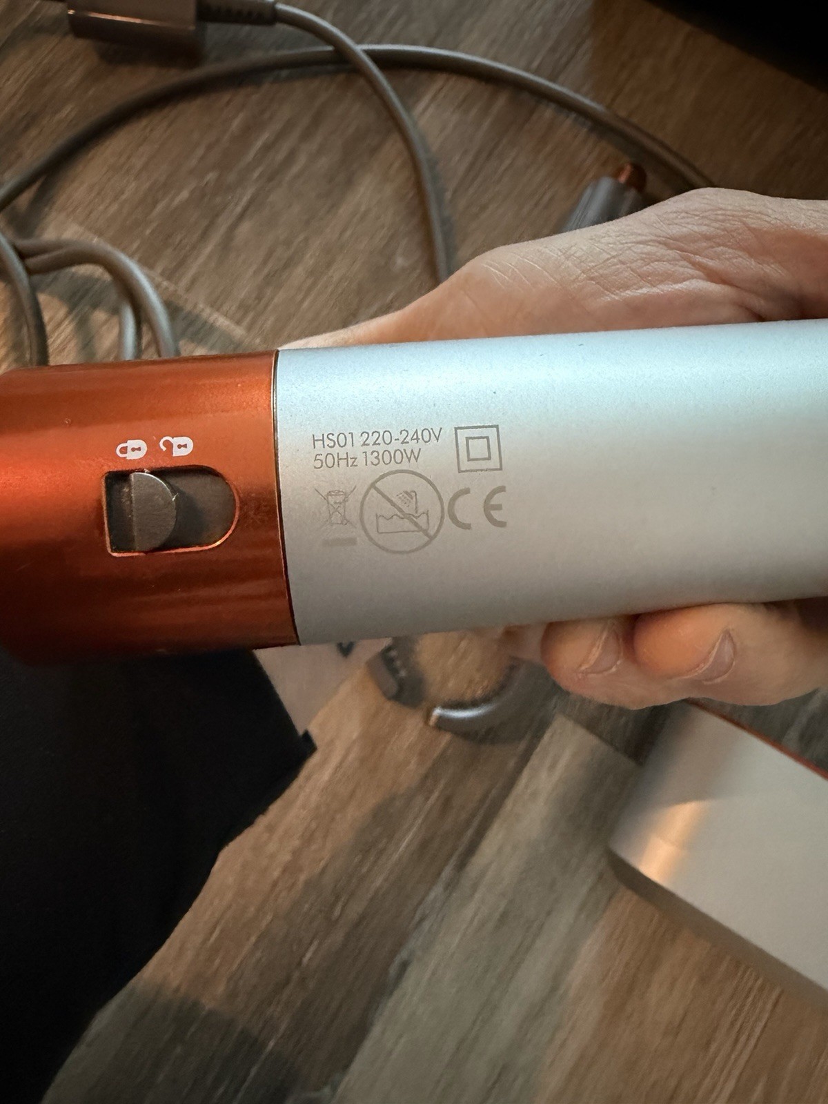 Dyson Airwrap Complete Long Styler HS01 – Nickel/Copper (UK Version)