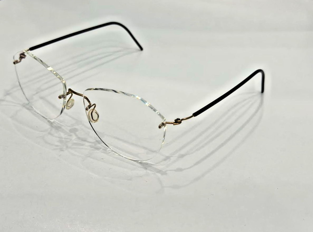 Lindberg Spirit Titanium™ 2370 Col. K24M Round Gold/Black 52 mm Eyeglasses