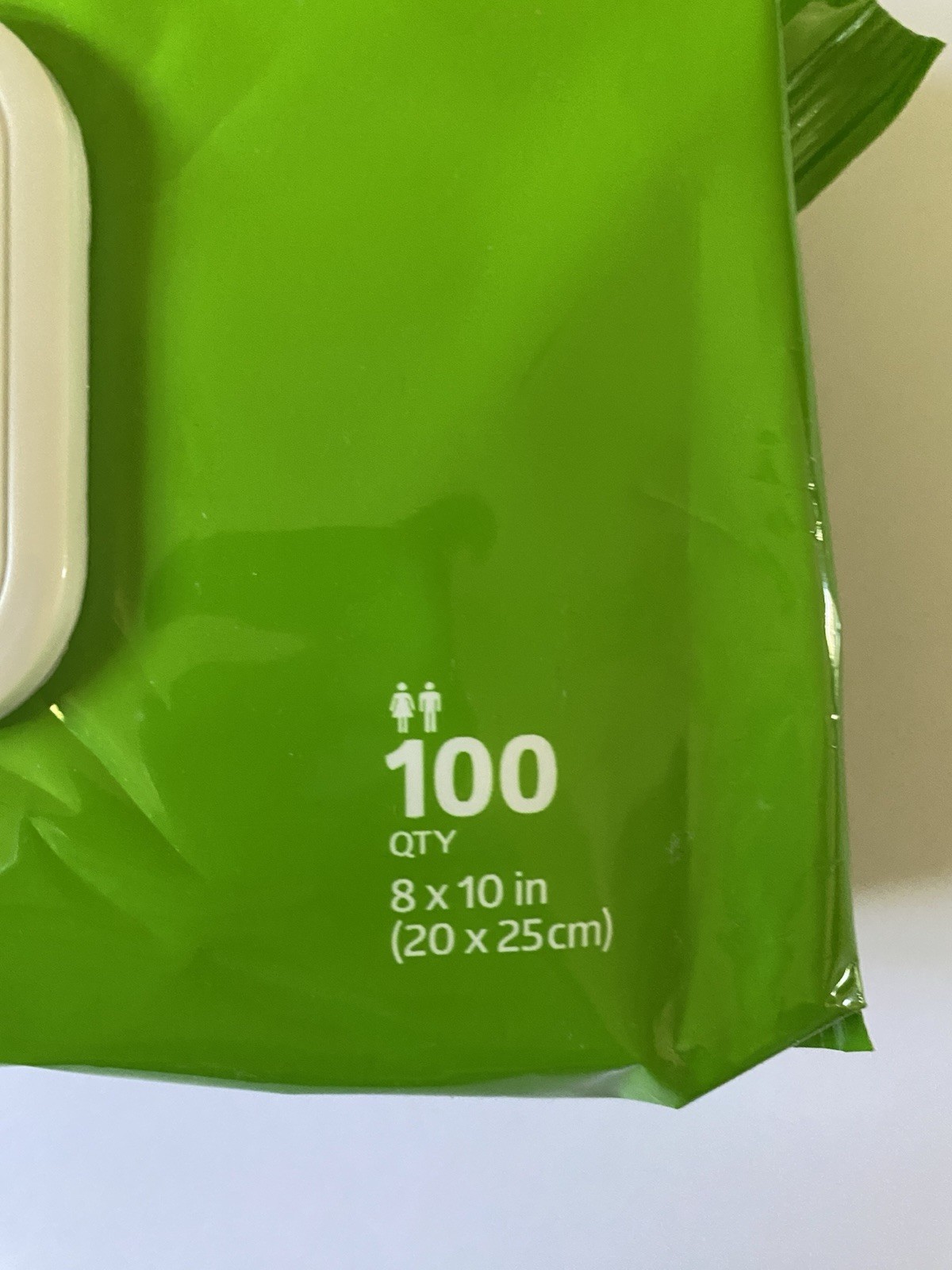 3 packs MedLine Fit Right Adult Wet Wipes Exp. 12/2027 (300 wipes)