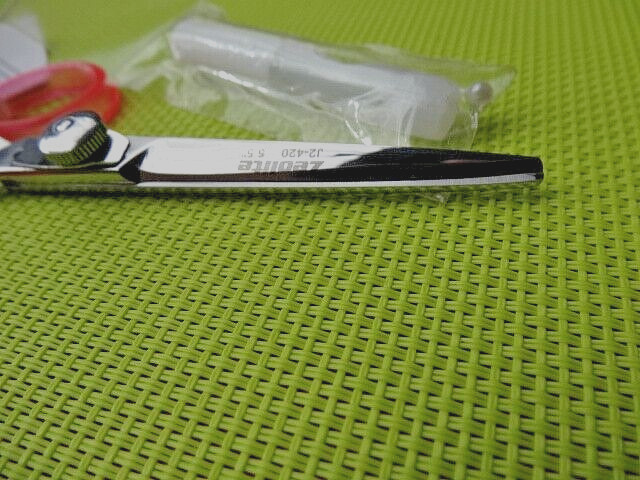 Money Back Warranty_5.5″ 420c Hairdressing Hair Cutting Scissors /Japanese Steel