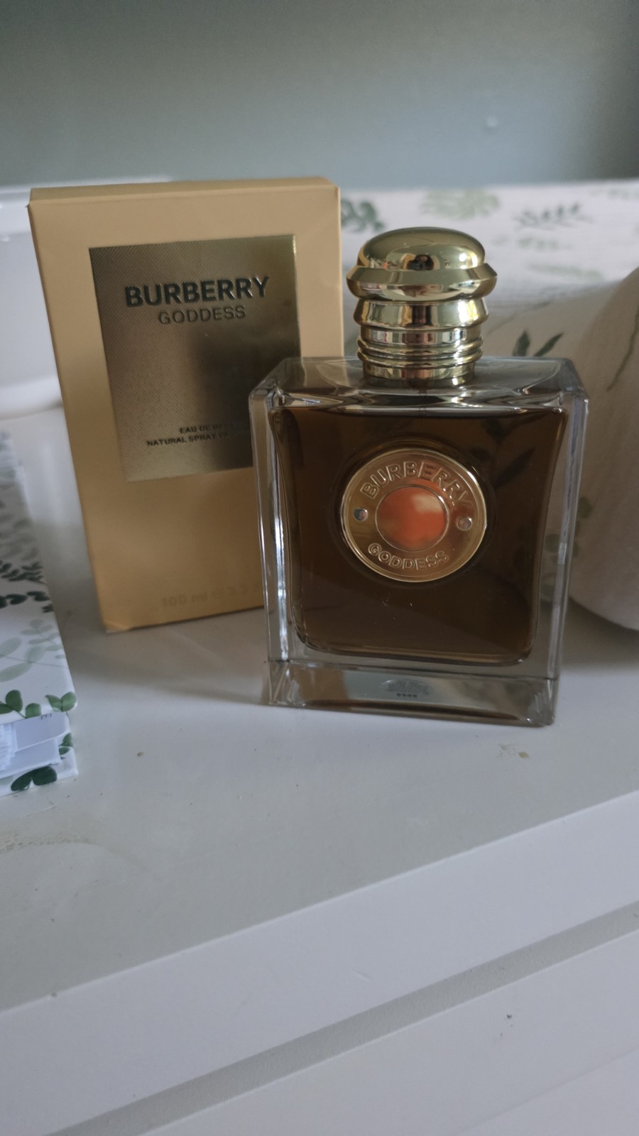 Burberry Goddess Eau de Parfum Spray, Regular Size 3.3 fl oz (100 ml)