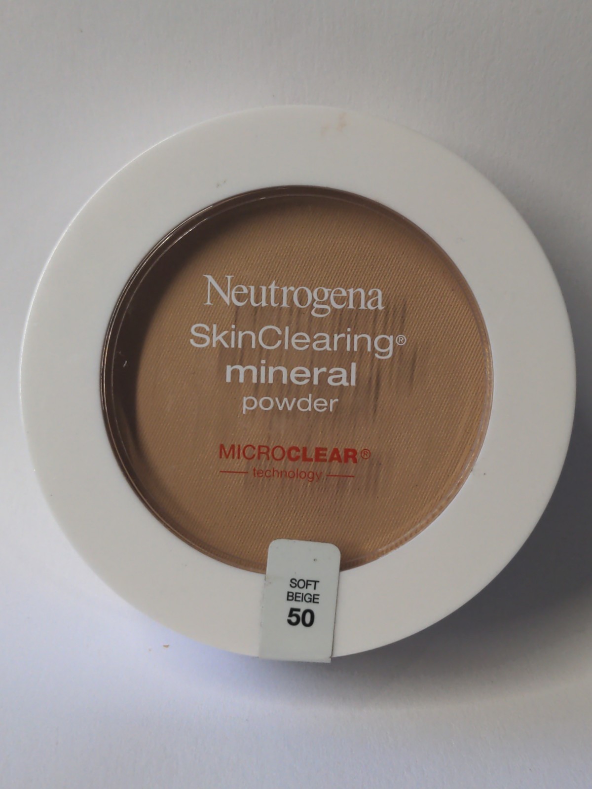 Neutrogena Skin Clearing Mineral Powder – Soft Beige 50 – No Box – Sealed