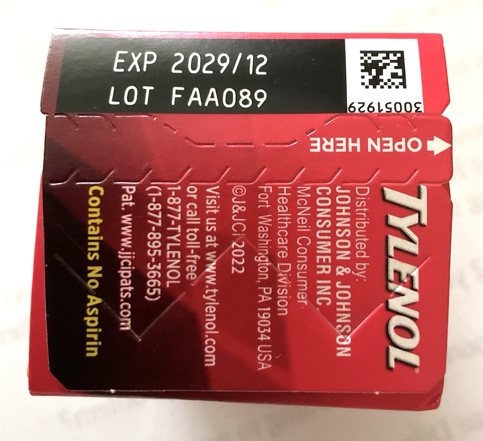 TYLENOL Extra Strength Acetaminophen 500 mg Caplets 24 ct EXP 12/2029