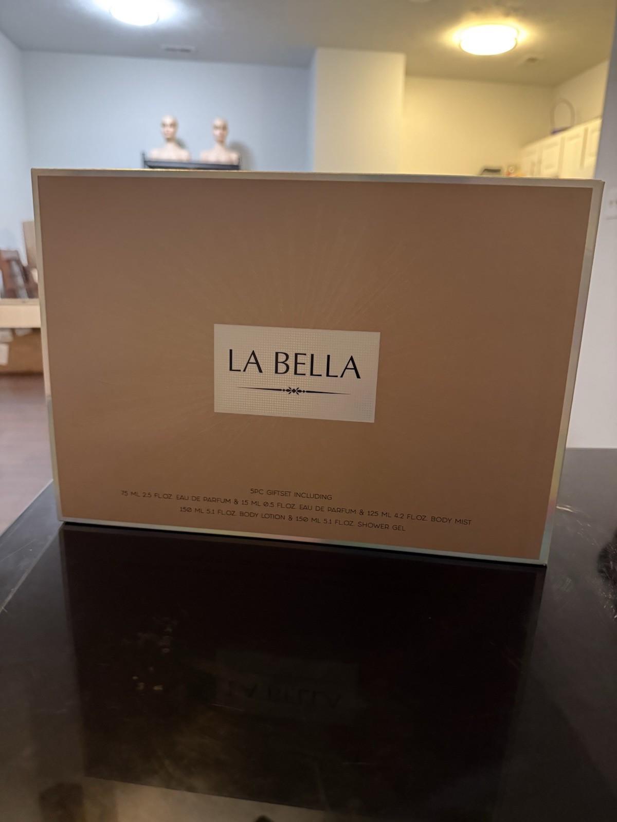 LA BELLA LA BELLA Eau de Parfum Spray, Regular Size 2.5 fl oz Gift Set