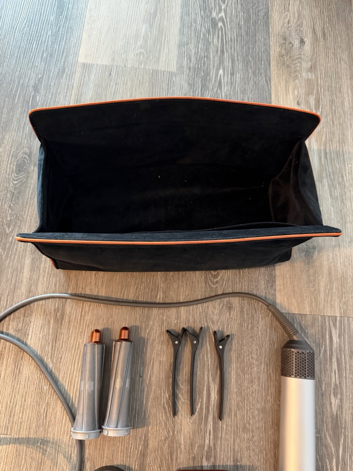 Dyson Airwrap Complete Long Styler HS01 – Nickel/Copper (UK Version)